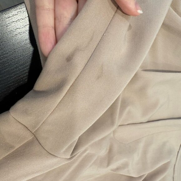 Dailystory Tan Pleated trousers Pants size medium - Picture 8 of 8